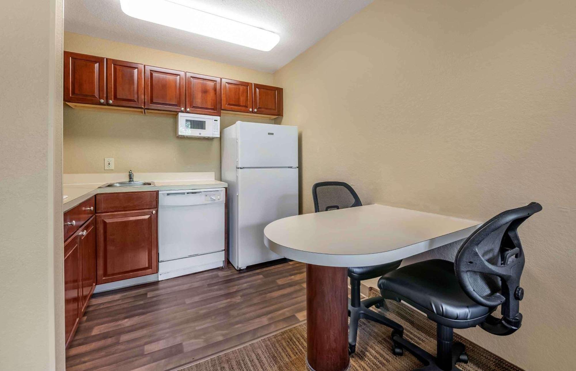 דורהאם Extended Stay America Suites - Raleigh - Rtp - 4919 Miami Blvd מראה חיצוני תמונה