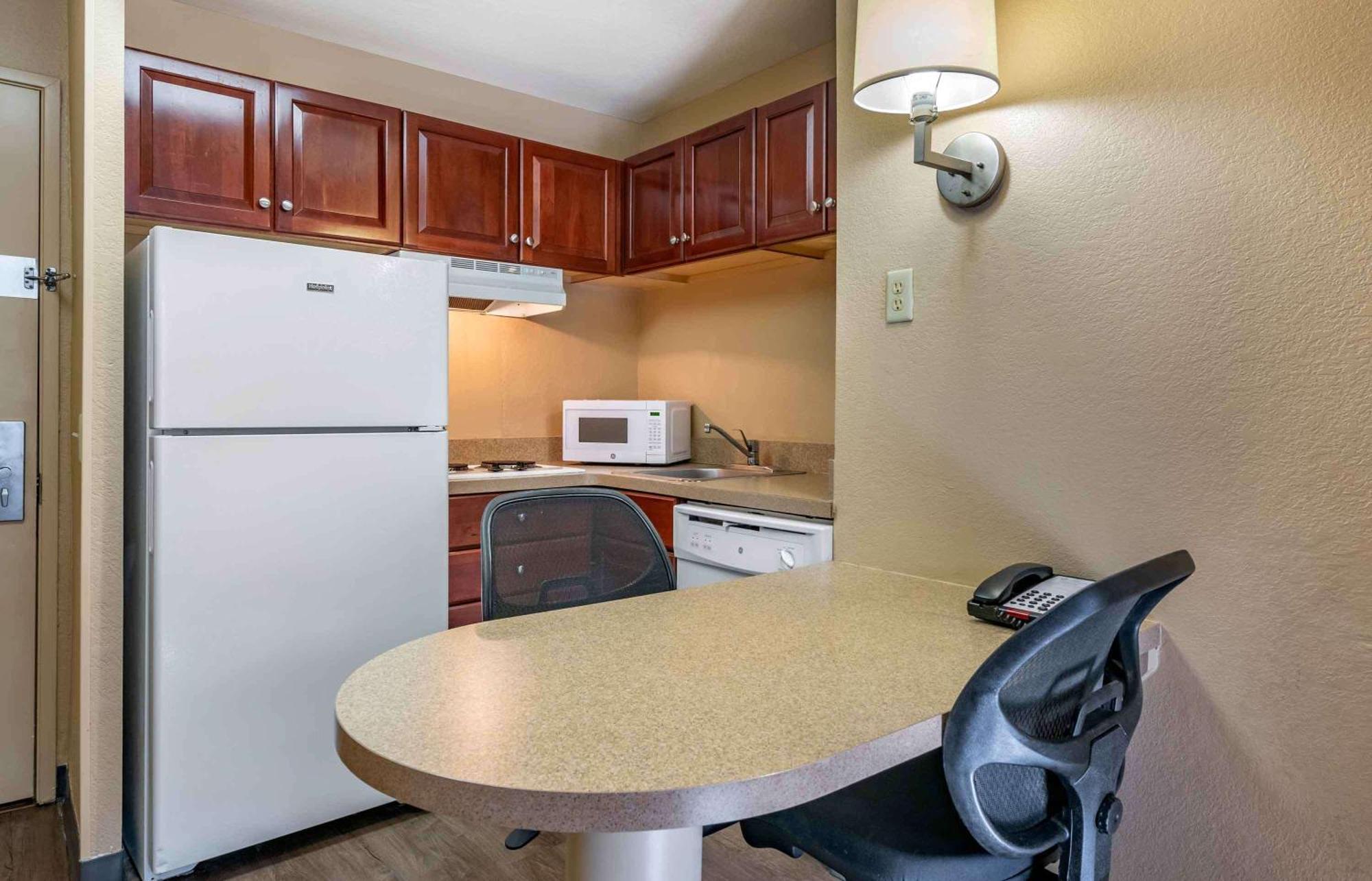 דורהאם Extended Stay America Suites - Raleigh - Rtp - 4919 Miami Blvd מראה חיצוני תמונה